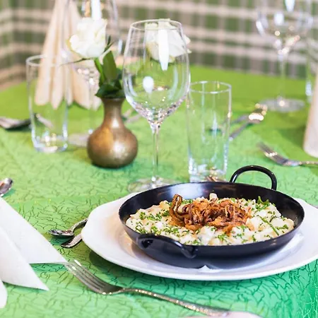 Aigner *** بيت ريفي *