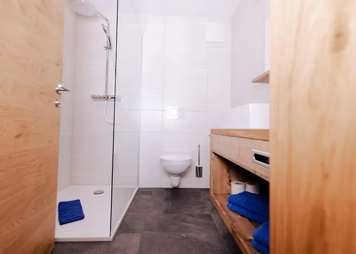 Aigner *** Kro Fügen